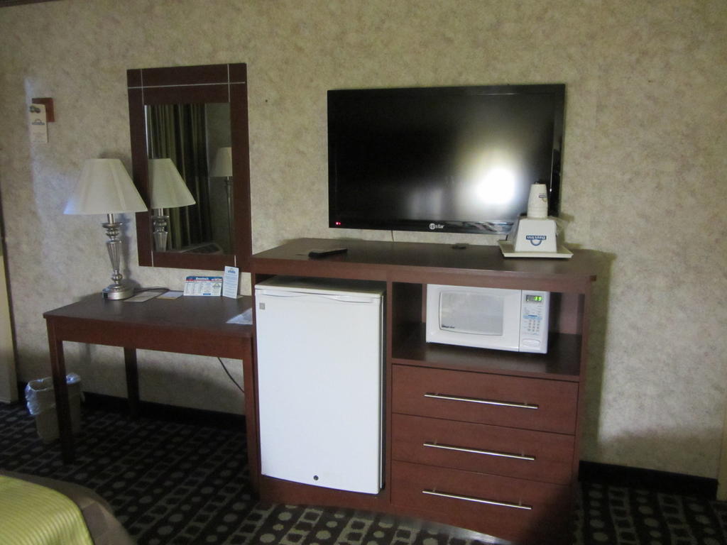 Days Inn By Wyndham Μίντλαντ Εξωτερικό φωτογραφία